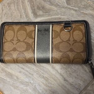 Coach Tan, Grey and Black Signature Wallet